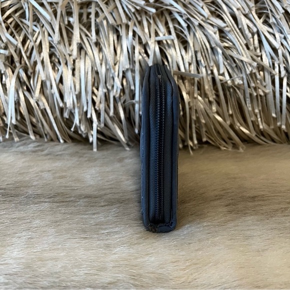 New VERA BRADLEY Charcoal Light Gray Zip Around Accordion Long Wallet Microfiber - Picture 8 of 11